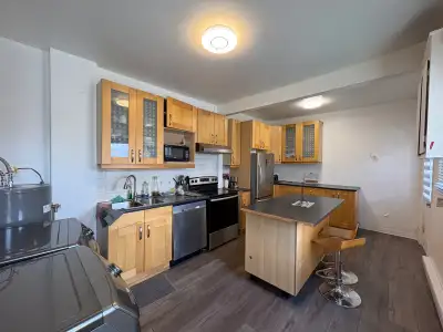 Chambre spacieuse disponible le 1er juillet Loyer : 650 $ / mois Belle chambre meublée dans un appar...