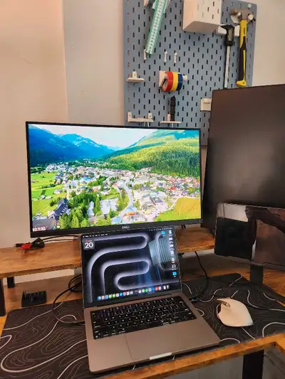 Dell 2K QHD Monitor 25", View more