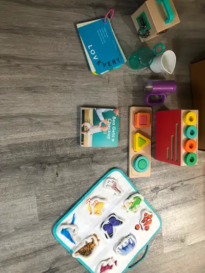 Lovevery The Realist Play Kit (19,20,21 mths), View more