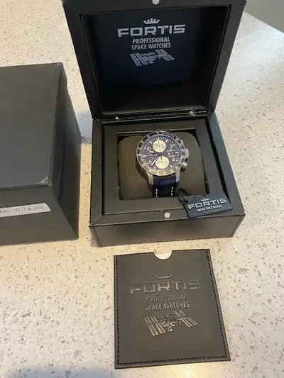 Fortis B42 Stratoliner Chronograph, View more