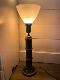 Vintage Lamp..Antique Light..Excellent Condition..Works Perfect