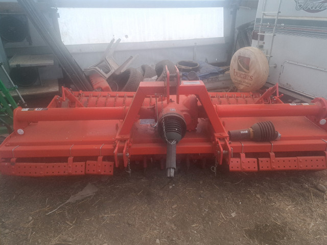 Kuhn Power Tiller 162-300 in Farming Equipment in Red Deer - Image 4