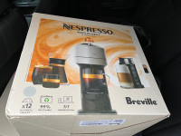 Nespresso coffe maker by breville 
