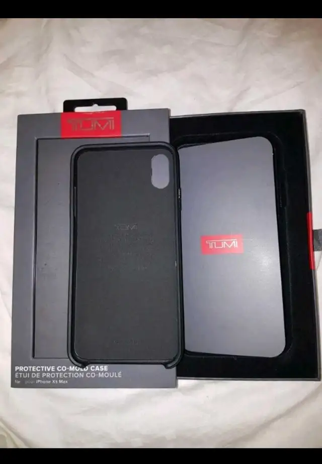 TUMI BRAND NEW BROWN IPHONE XS MAX CELL PHONE CASE. in Cell Phone Accessories in Barrie - Image 4