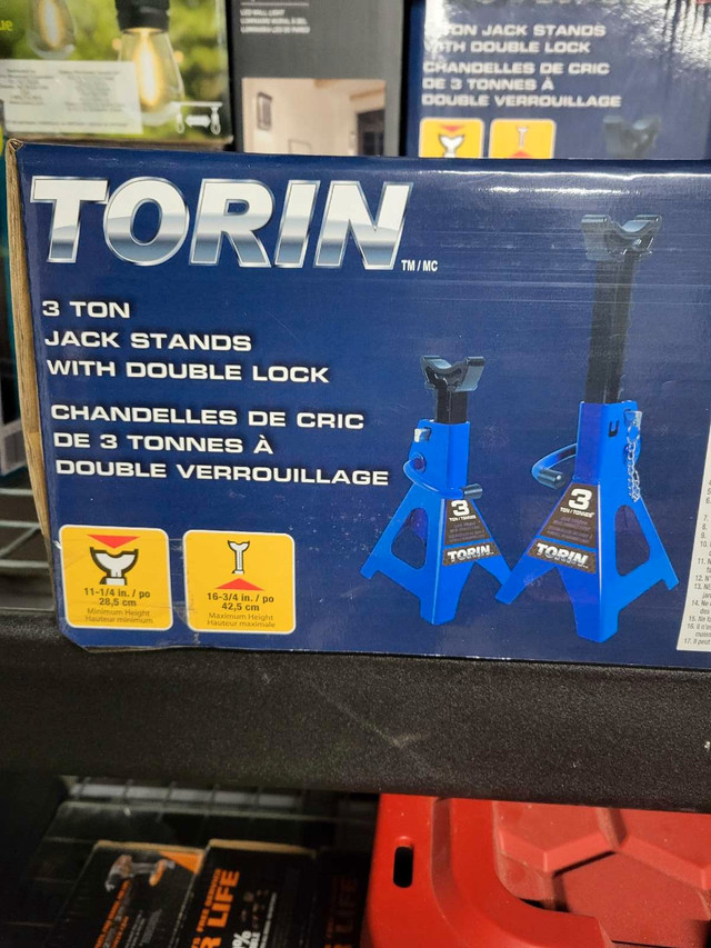Jack stands  in Hand Tools in Barrie - Image 2