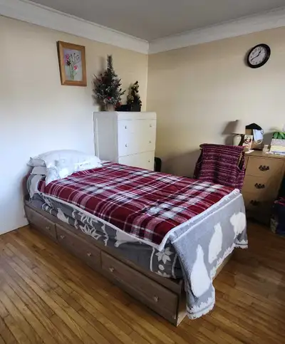 Lit matelot simple trois tiroir, View more