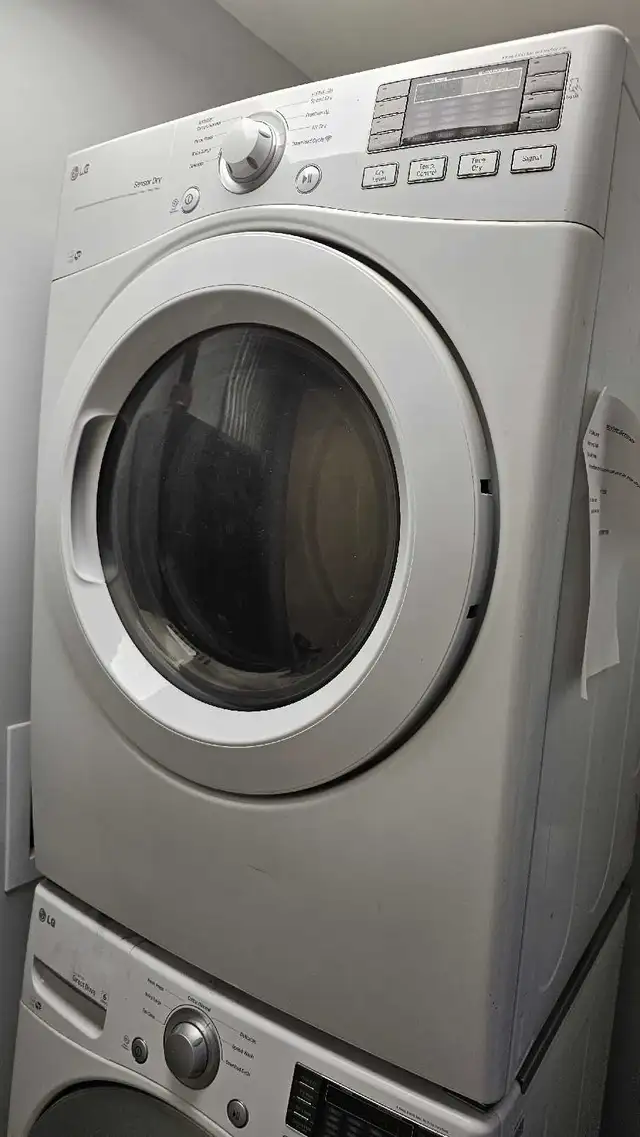 LG Front Loading Washer and Dryer Combo in Washers & Dryers in Guelph - Image 3