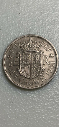 MONNAIE * HALF CROWN 1961 *ANGLETERRE *