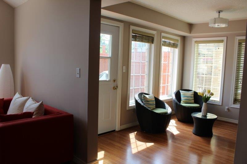 4 bedroom/3.5 bathroom, full basement Waterloo Eastbridge house 3