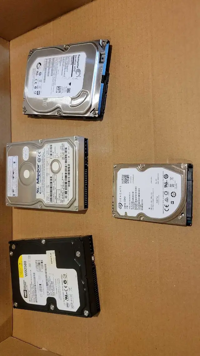 Various Hard Drives in System Components in Napanee - Image 2
