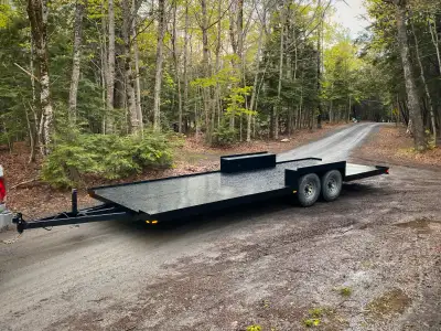 Selling a brand new 24' x 8'6" tiny house trailer with tandem 7k drop axles. Deck and fenders are co...