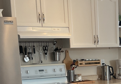 Range hood vent, white, ducted. WHITBY, View more