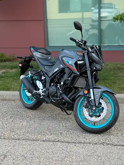 2021 Yamaha MT09 No Liens Fresh oil Brand new Lithium battery Couple extras. Barely broken in $5900...