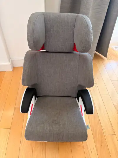 Clek Oobr Booster Seat, View more