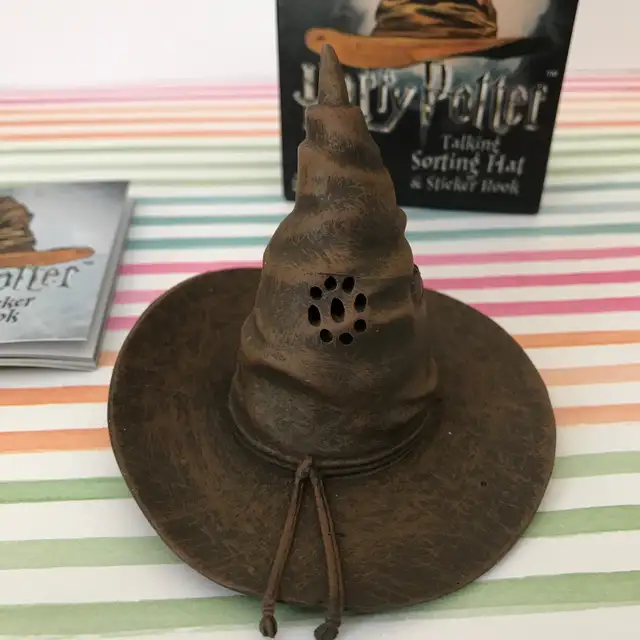Mini Harry Potter Talking Sorting Hat & Elder Wand HP in Toys & Games in Ottawa - Image 7