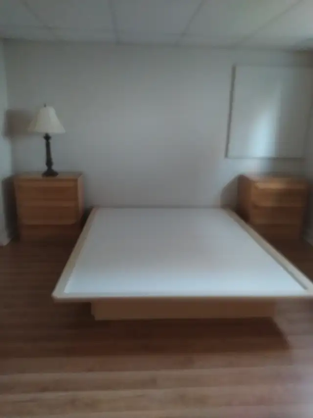 Set de chambre pour enfant ou jeune adulte in Multi-item in Laval / North Shore - Image 3