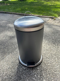 Trash can, pedal bin, ikea mjosa 