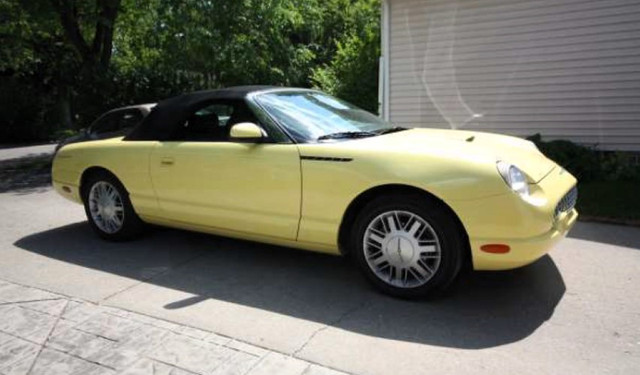 Classic Convertible Ford Thunderbird 2002 - Only 38,000km in Cars & Trucks in Calgary - Image 2
