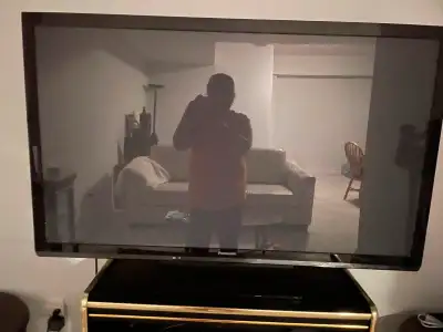 Flat Screen TV Brand : Panasonic Model : HDTV Good condition