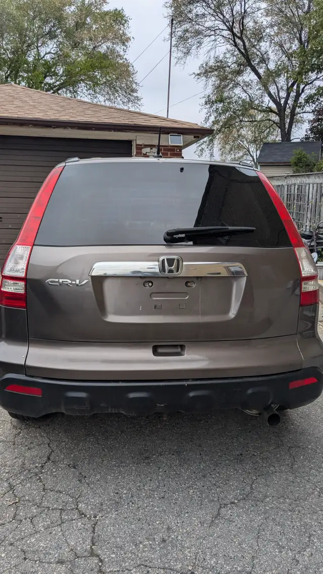 Selling 2009 Honda CR-V in Cars & Trucks in City of Toronto - Image 2