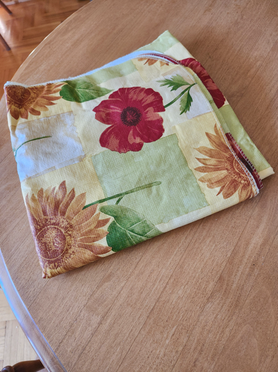 Belle nappe en vinyle 54'' x 54'', View more