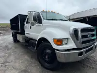2007 Ford F-750 