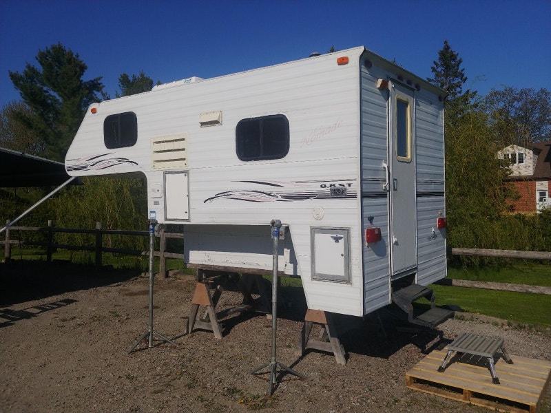 Truck Camper / Caravane Portée Travel Trailers & Campers Gatineau