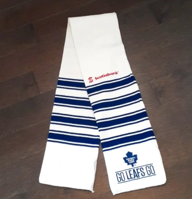 Toronto Maple Leafs Go Leafs Go Fan Knit Scarf in Arts & Collectibles in Markham / York Region - Image 3