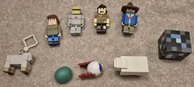 Terraria Minifigures Set (Info In Description) I'm In South Edmonton, Skyrattler Neighborhood Sellin...