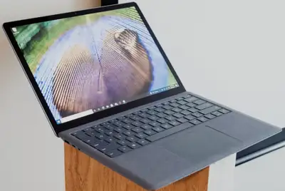 Microsoft Surface Laptop 2, i7, 8GB RAM, 256GB SSD, Win 11, View more