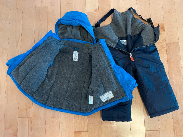 Carter's 2 Piece Snowsuit - Size 2T - Blue/Navy in Clothing - 2T in Ottawa - Image 3