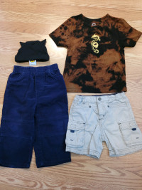 Lot vêtements pour garçons, boys clothes,  12-18 mois
