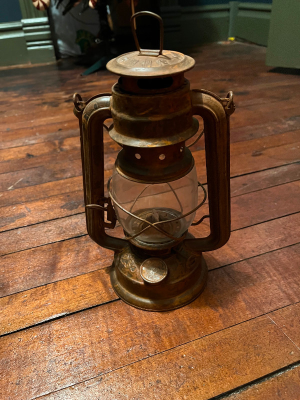 Replication antique lantern in Arts & Collectibles in Leamington