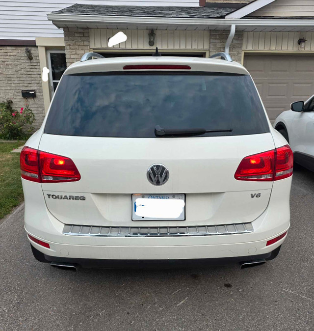 2011 Volkswagen Touareg (Highline) in Cars & Trucks in Oakville / Halton Region - Image 3