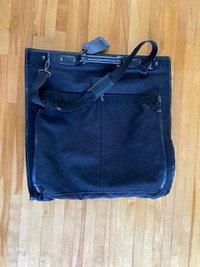 Garment bag, black ,  for suits or dresses
