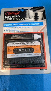 Cassette Deck Head Cleaning kit (Tape and Fluid) - BNIB
