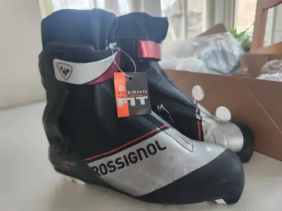 NEW Size 38 Women's Rossi Skate X-IUM World Cup Boot, View more