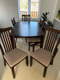 Table avec 6 chaises