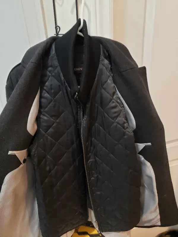 2 DANIER LEATHER MENS JACKETS FOR SALE! $180 EACH O.B.O in Men's in Oshawa / Durham Region - Image 4