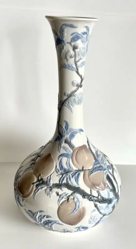 TRADITIONAL LLADRO VASE DECORATIVE PORCELAIN FIGURINE VINTAGE