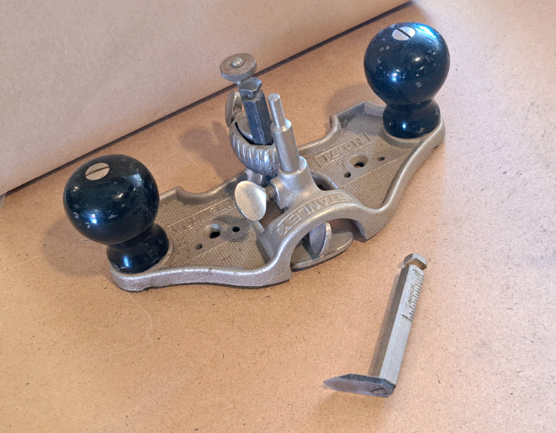 Stanley No 71 router plane w 2 blades and depth stop USA, used for sale  
