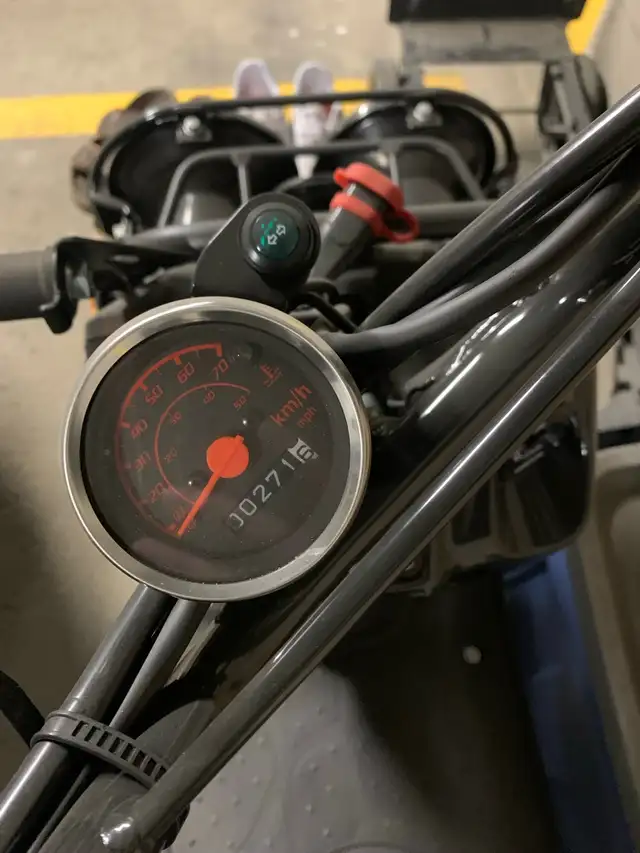 2024 Honda Ruckus Scooter (NPS50) - All Black - Only 271 km in Scooters & Pocket Bikes in Calgary - Image 3