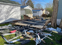 Junk removal & deck/shed demolition call/text3437776632 