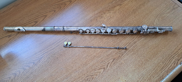 Vintage Suzuki Musique flute in Woodwind in Calgary