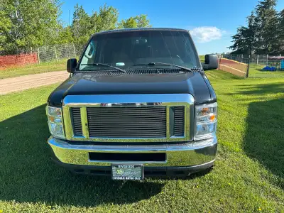2011 Ford Econoline Conversion Van/Camper 5.4L Triton V8 with 59303 Original Miles Always shedded Ne...