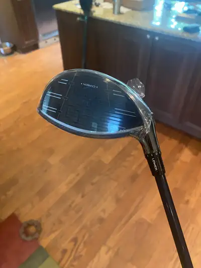 Brand new QI35 driver brand new condition plastic still on the head it has a ventus blue shaft