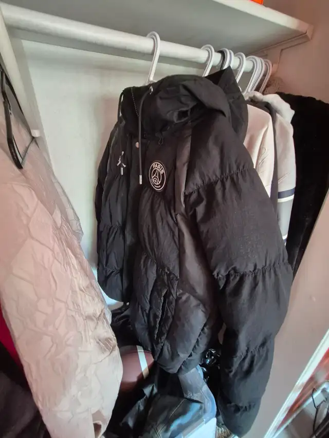 Nike PSG Jordan pairs winter coat size s loose fit in Men's in Charlottetown - Image 6