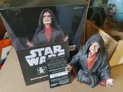 Star Wars Emperor Palpatine Scale Mini Bust Limited Edition, View more
