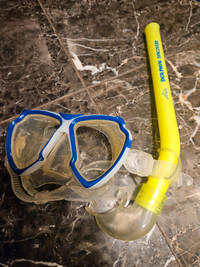 Snorkel and Mask, adult M/L, used once, like new