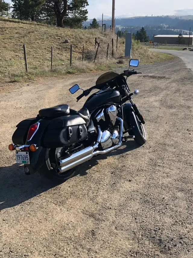 Honda stateline Cruiser Motorcycle in Street, Cruisers & Choppers in Penticton - Image 4